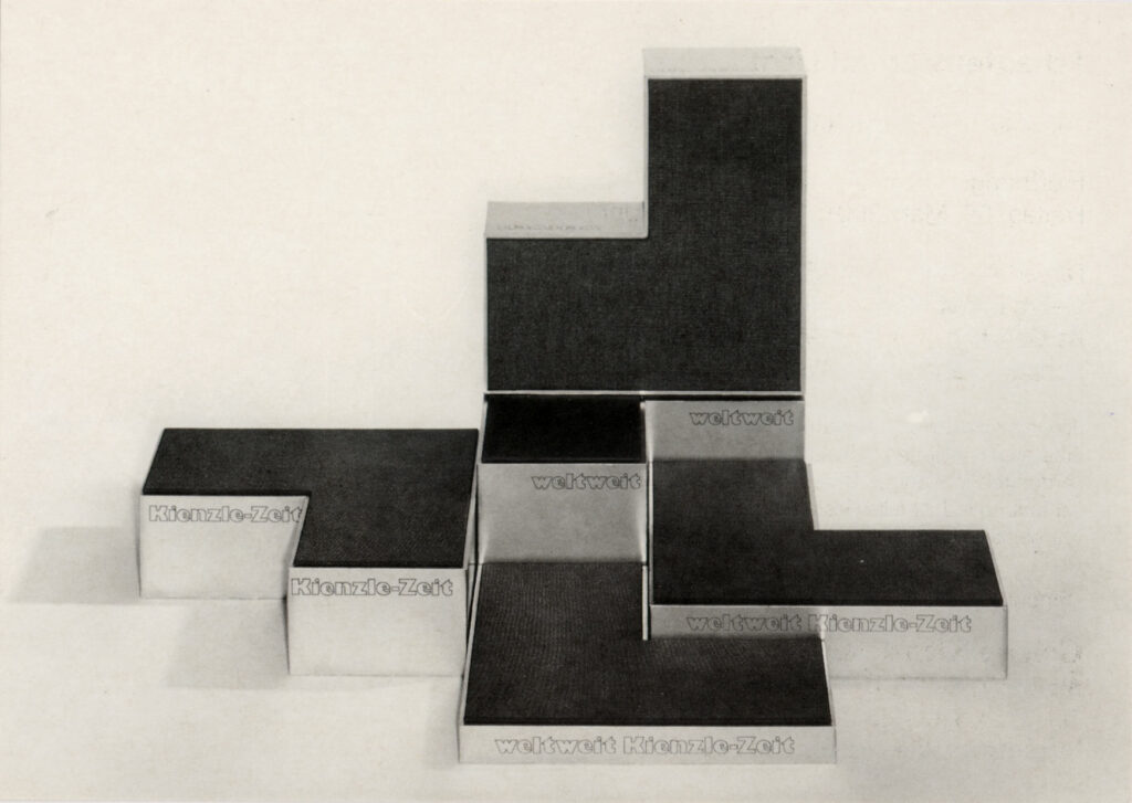 Galerie Kienzle&Gmeiner, Ausstellung "Schaufenster mit Licht" mit Imi Knoebel, Fareed Armaly, Isa Genzken, Rodney Graham, Fred Hugel, Georg Eckelt, Willi Moegle